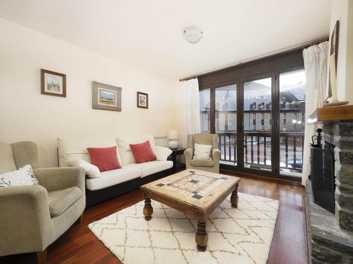 Apartamento Maladeta ビエルハ エクステリア 写真